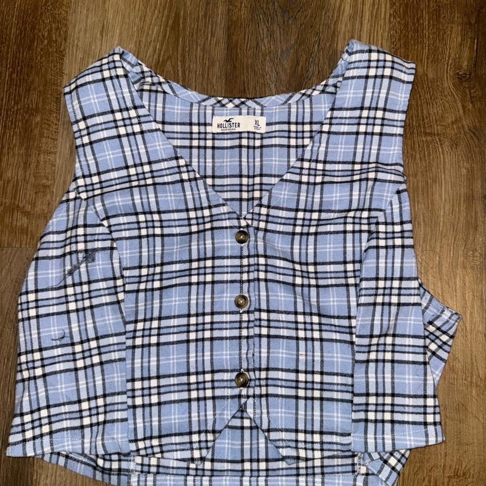 Hollister Blue Plaid Women's Top- New!